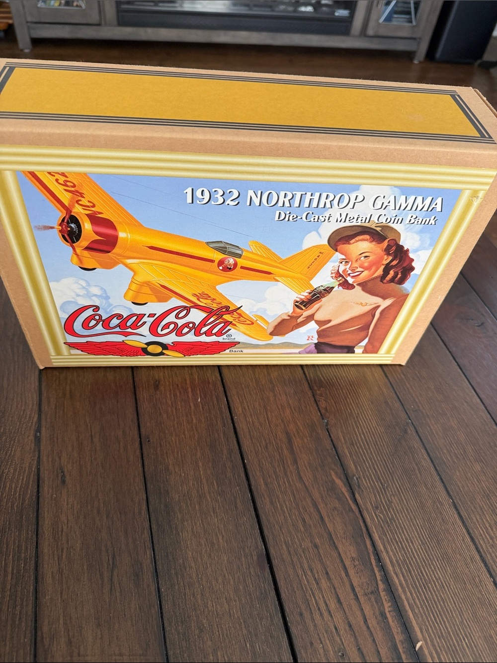 NEW 1995 COCA COLA 1932 NORTHROP GAMMA DIECAST AIRPLANE METAL COIN BANK NIB
